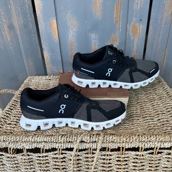 ON Running Women's Cloud 5 Combo Running Shoes Black/Alloy Sz 8.5 - Picture 11 of 15